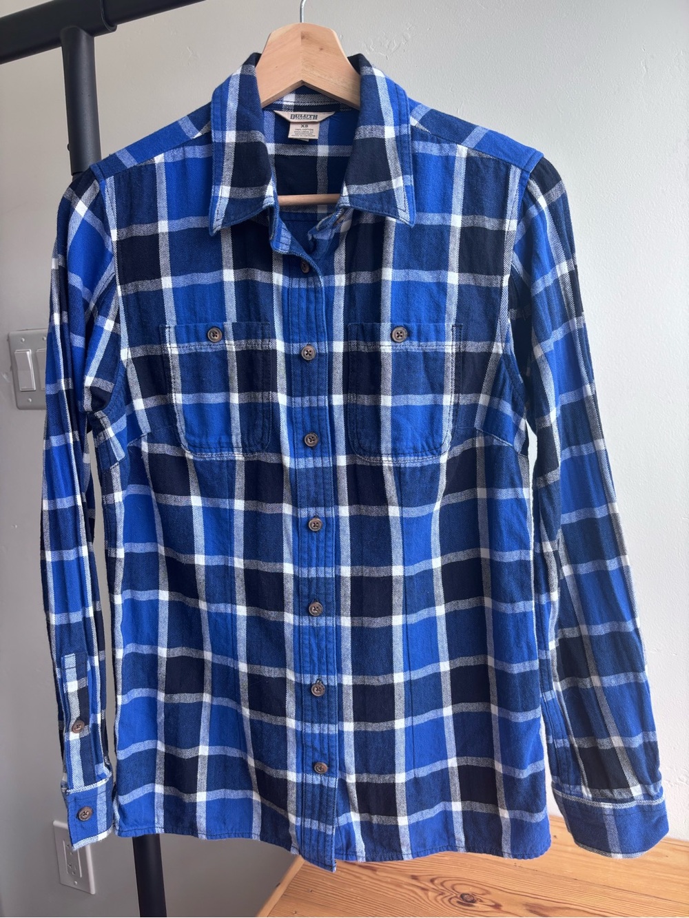 Duluth Trading Free Swingin Flannel Button Down blue Sz XS